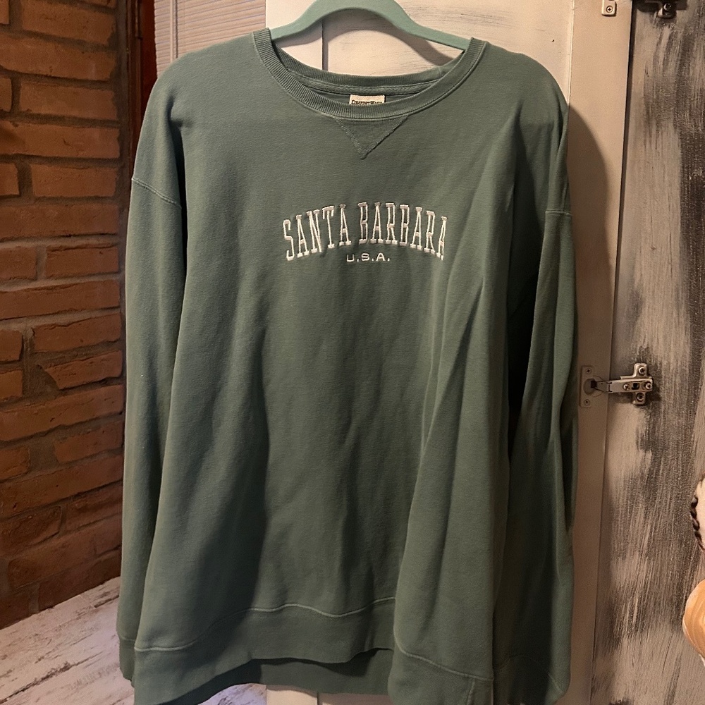Santa Barbara Crewneck